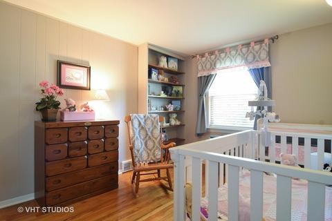 203 N Beverly St, Wheaton, IL 60187 photo 10