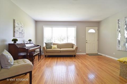 203 N Beverly St, Wheaton, IL 60187 photo 3