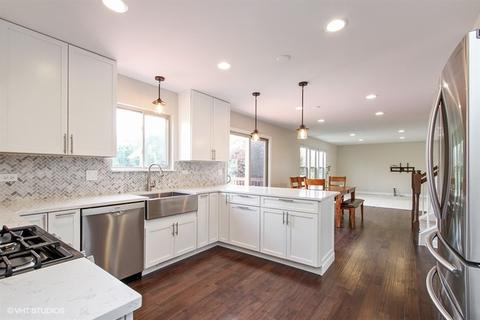 2822 Arbor Dr, Mchenry, IL 60050 photo 3
