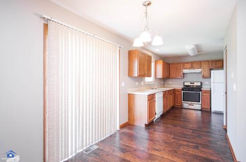 614 Ramsden Rd, Plano, IL 60545 photo 8
