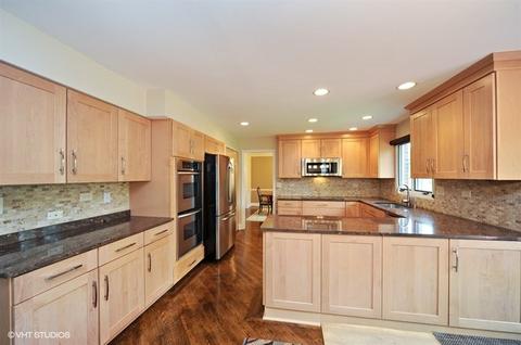 80 Augusta Dr, Deerfield, IL 60015 photo 5