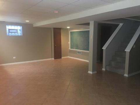 212 Somerset Rd, Willowbrook, IL 60527 photo 19