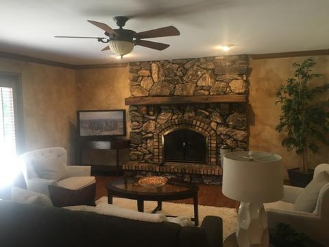 212 Somerset Rd, Willowbrook, IL 60527 photo 5