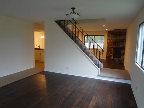 413 Hickory Dr, Wheeling, IL 60090 photo 3