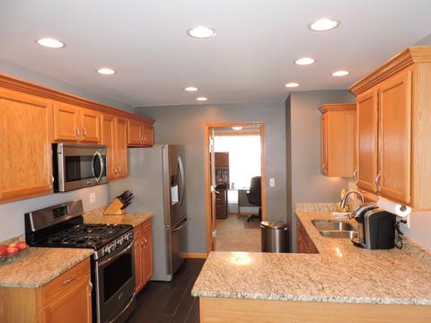 1700 Sutherland Dr, Plainfield, IL 60586 photo 5
