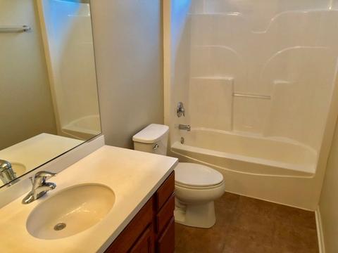 363 Comstock Rd, Elgin, IL 60124 photo 23