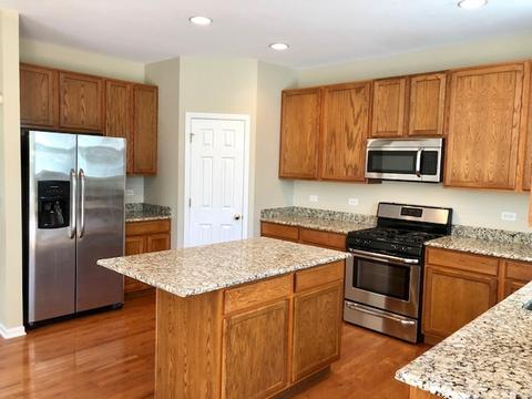 363 Comstock Rd, Elgin, IL 60124 photo 9