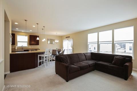 4093 Pompton Ave, Elgin, IL 60124 photo 9