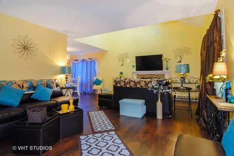 3194 Anton Dr, Aurora, IL 60504 photo 2
