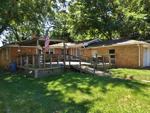 908 E Benton St, Morris, IL 60450 photo 3