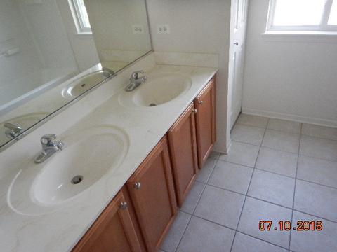 927 Christopher St, Plano, IL 60545 photo 10