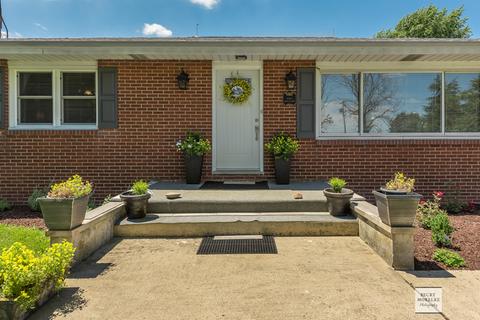 13217 Grove Rd, Minooka, IL 60447 photo 2