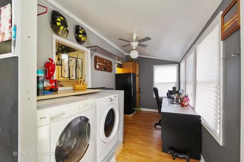 313 Fletcher Dr, Wheeling, IL 60090 photo 8