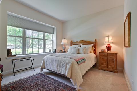 2700 Summit Dr #112, Glenview, IL 60025 photo 19