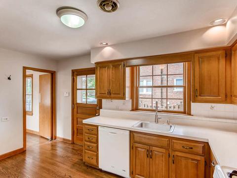 362 E Parkview Ave, Elmhurst, IL 60126 photo 10