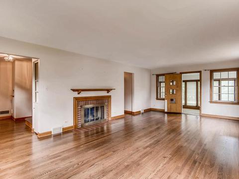 362 E Parkview Ave, Elmhurst, IL 60126 photo 6