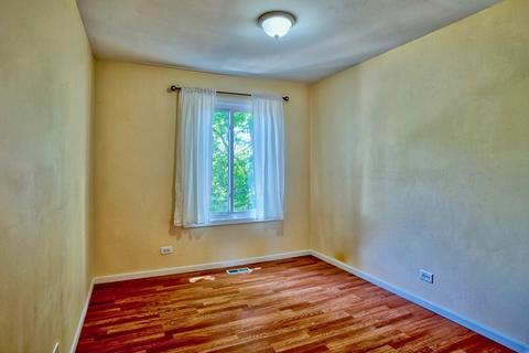 2011 Sudbury Dr, Hoffman Estates, IL 60169 photo 11
