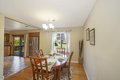 1340 W Meyer Dr, Addison, IL 60101 photo 7