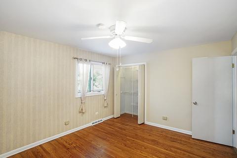 1340 W Meyer Dr, Addison, IL 60101 photo 18