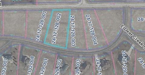 10294 E Deer Creek Ln, Rochelle, IL 61068