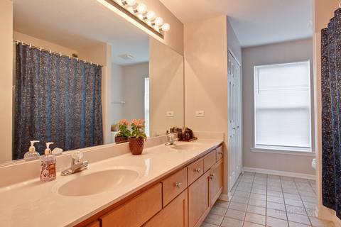 5351 Galloway Dr, Hoffman Estates, IL 60192 photo 23