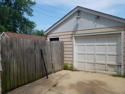 620 Forest Ave, Aurora, IL 60505 photo 16