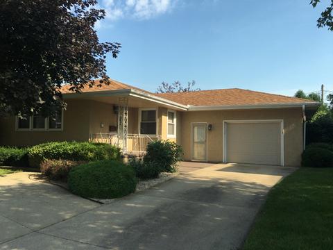 2509 3rd St, Peru, IL 61354 photo 1