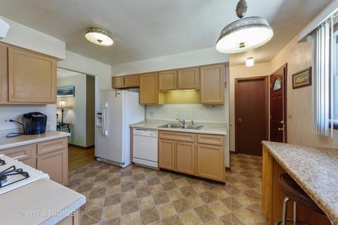 625 Jill Ct, Des Plaines, IL 60018 photo 3