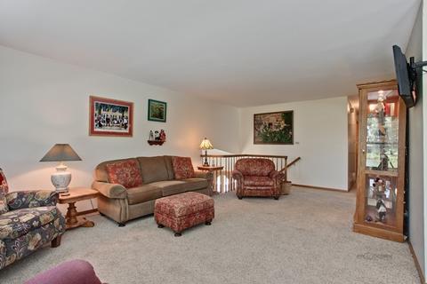 2080 Carling Rd, Hoffman Estates, IL 60169 photo 6
