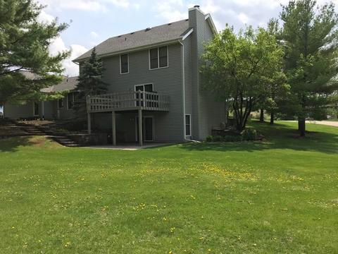 7350 Grace Dr, Roscoe, IL 61073 photo 3