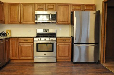 601 N Lyle Ave, Elgin, IL 60123 photo 10