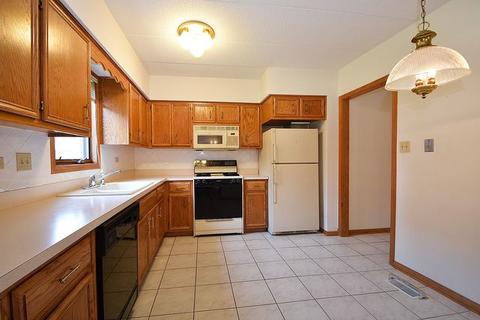 13432 E Circle Dr #501, Crestwood, IL 60445 photo 6