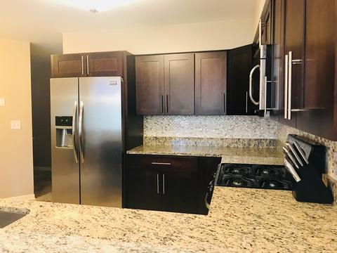 1010 Bent Tree Ct, Elgin, IL 60120 photo 2