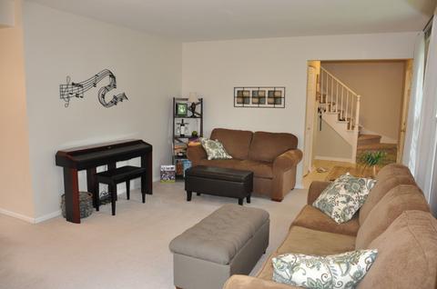 2261 Durham Dr, Wheaton, IL 60189 photo 6