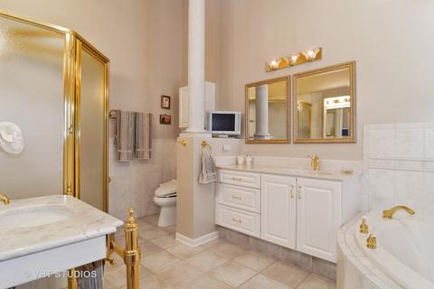 434 Brantley Pl, Wheaton, IL 60187 photo 15