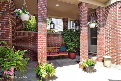 434 Brantley Pl, Wheaton, IL 60187 photo 4
