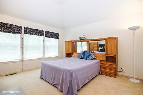 5780 Providence Dr, Hoffman Estates, IL 60192 photo 13