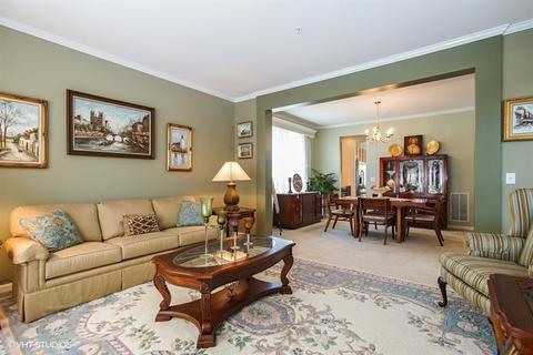5780 Providence Dr, Hoffman Estates, IL 60192 photo 6