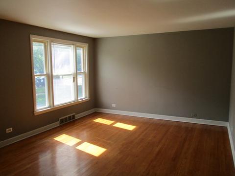 310 N Wolf Rd, Hillside, IL 60162 photo 2