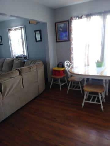 390 Prairie St, Elgin, IL 60120 photo 7