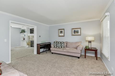2215 Lakeside Dr, Aurora, IL 60504 photo 8
