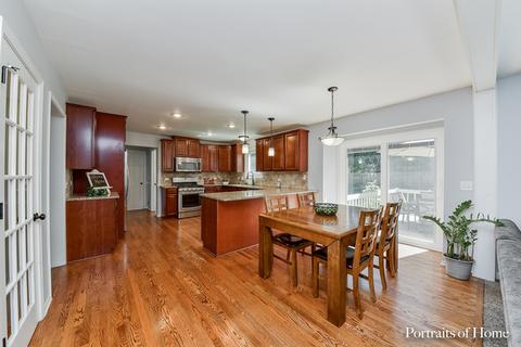 2215 Lakeside Dr, Aurora, IL 60504 photo 6