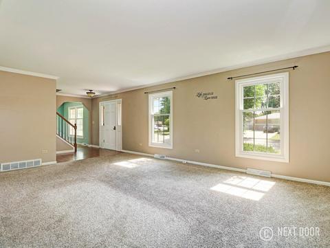 47 Devonshire Cir, Elgin, IL 60123 photo 6