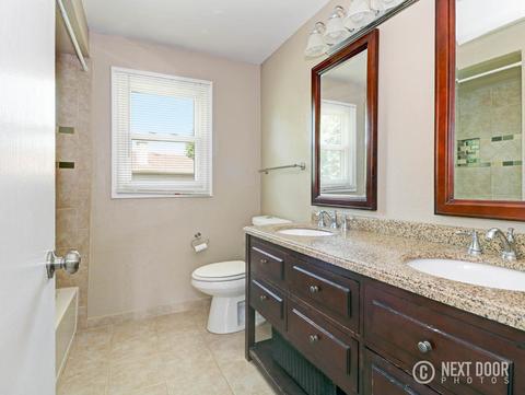 47 Devonshire Cir, Elgin, IL 60123 photo 21