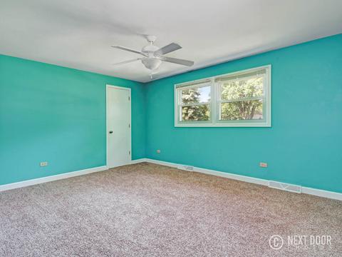 47 Devonshire Cir, Elgin, IL 60123 photo 24