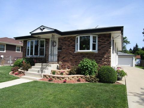 2876 173rd Pl, Lansing, IL 60438 photo 1