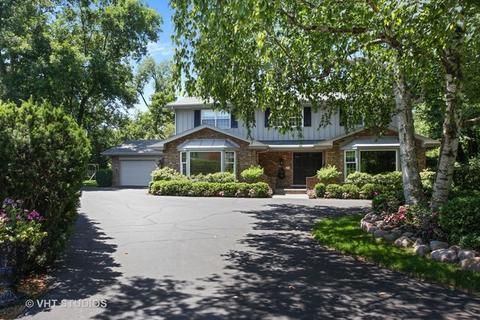 924 Pine Tree Ln, Winnetka, IL 60093 photo 1