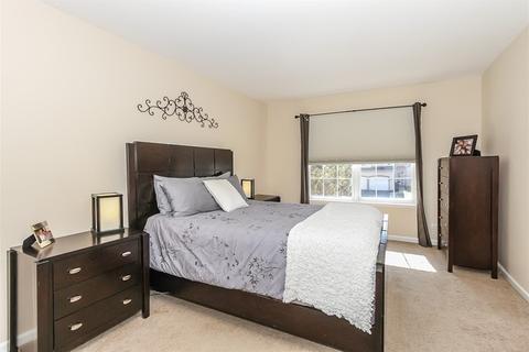 1382 Branden Ln, Bartlett, IL 60103 photo 18
