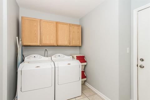 1382 Branden Ln, Bartlett, IL 60103 photo 17