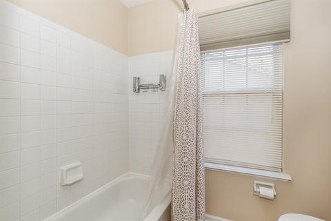 1382 Branden Ln, Bartlett, IL 60103 photo 20